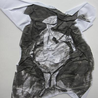 Robe ballon (encre, papier froissé)